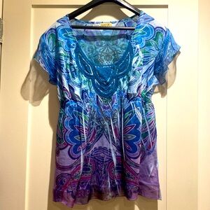 One World Live and let live size Lg top